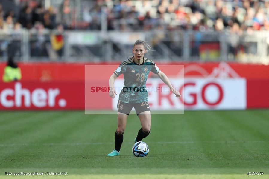 Sarai Linder, Max-Morlock-Stadion, Nürnberg, 12.04.2023, sport, action, Fussball, DFB, FIFA, UEFA, Freundschaftsspiel, BRA, GER, Frauen-Nationalmannschaft, Brasilien, Deutschland - Bild-ID: 2359259