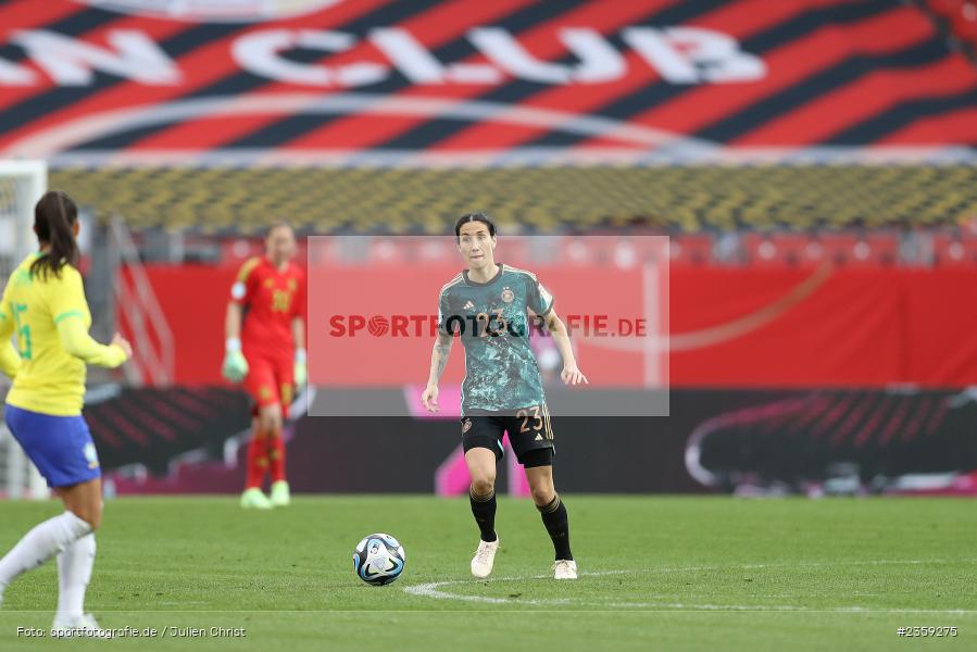 Sara Doorsoun, Max-Morlock-Stadion, Nürnberg, 12.04.2023, sport, action, Fussball, DFB, FIFA, UEFA, Freundschaftsspiel, BRA, GER, Frauen-Nationalmannschaft, Brasilien, Deutschland - Bild-ID: 2359275 Sara Doorsoun, Max-Morlock-Stadion, Nürnberg, 12.04.2023, sport, action, Fussball, DFB, FIFA, UEFA, Freundschaftsspiel, BRA, GER, Frauen-Nationalmannschaft, Brasilien, Deutschland - Bild-ID: 2359275