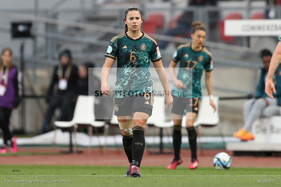 Lena Sophie Oberdorf, Max-Morlock-Stadion, Nürnberg, 12.04.2023, sport, action, Fussball, DFB, FIFA, UEFA, Freundschaftsspiel, BRA, GER, Frauen-Nationalmannschaft, Brasilien, Deutschland - Bild-ID: 2359277
