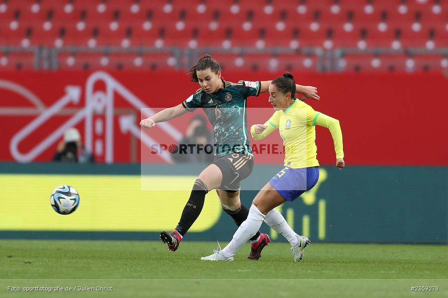 Lena Sophie Oberdorf, Max-Morlock-Stadion, Nürnberg, 12.04.2023, sport, action, Fussball, DFB, FIFA, UEFA, Freundschaftsspiel, BRA, GER, Frauen-Nationalmannschaft, Brasilien, Deutschland - Bild-ID: 2359278 Lena Sophie Oberdorf, Max-Morlock-Stadion, Nürnberg, 12.04.2023, sport, action, Fussball, DFB, FIFA, UEFA, Freundschaftsspiel, BRA, GER, Frauen-Nationalmannschaft, Brasilien, Deutschland - Bild-ID: 2359278