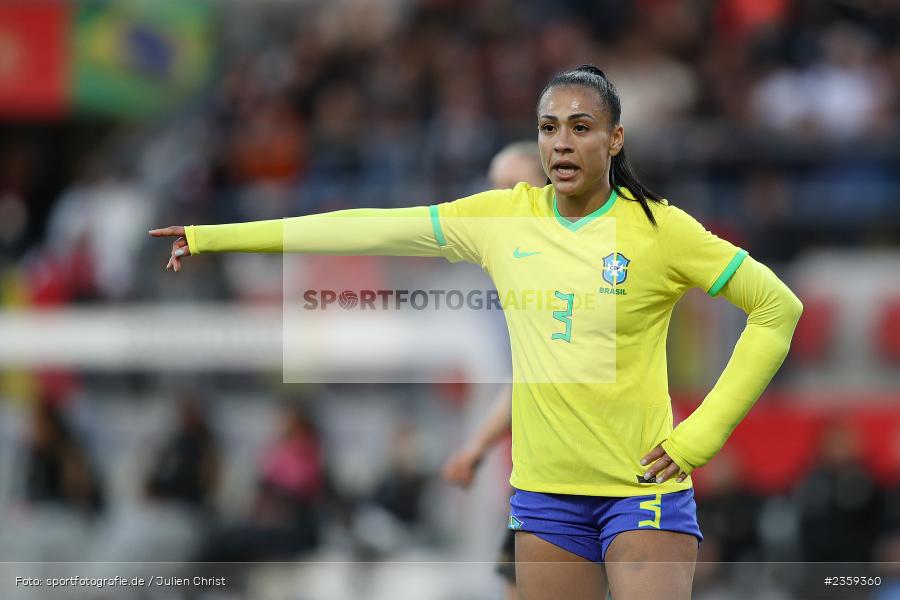 Kathellen Feitoza, Max-Morlock-Stadion, Nürnberg, 12.04.2023, sport, action, Fussball, DFB, FIFA, UEFA, Freundschaftsspiel, BRA, GER, Frauen-Nationalmannschaft, Brasilien, Deutschland - Bild-ID: 2359360