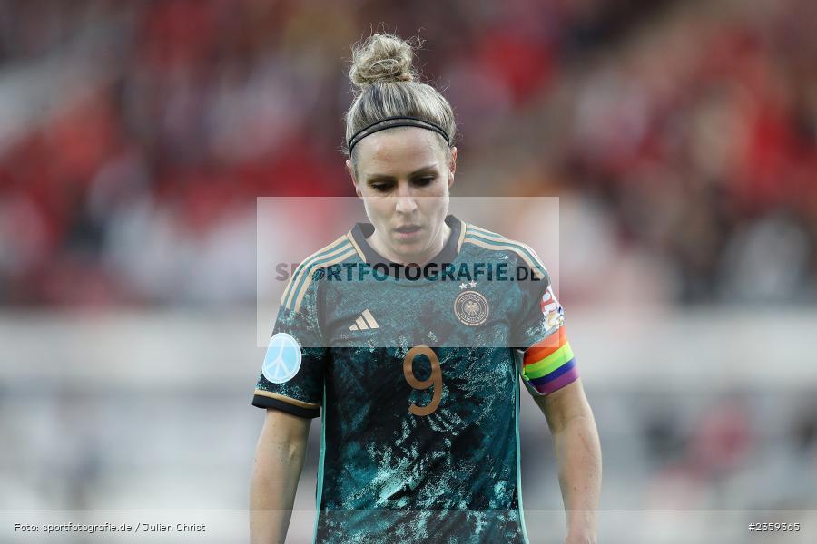 Svenja Huth, Max-Morlock-Stadion, Nürnberg, 12.04.2023, sport, action, Fussball, DFB, FIFA, UEFA, Freundschaftsspiel, BRA, GER, Frauen-Nationalmannschaft, Brasilien, Deutschland - Bild-ID: 2359365 Svenja Huth, Max-Morlock-Stadion, Nürnberg, 12.04.2023, sport, action, Fussball, DFB, FIFA, UEFA, Freundschaftsspiel, BRA, GER, Frauen-Nationalmannschaft, Brasilien, Deutschland - Bild-ID: 2359365