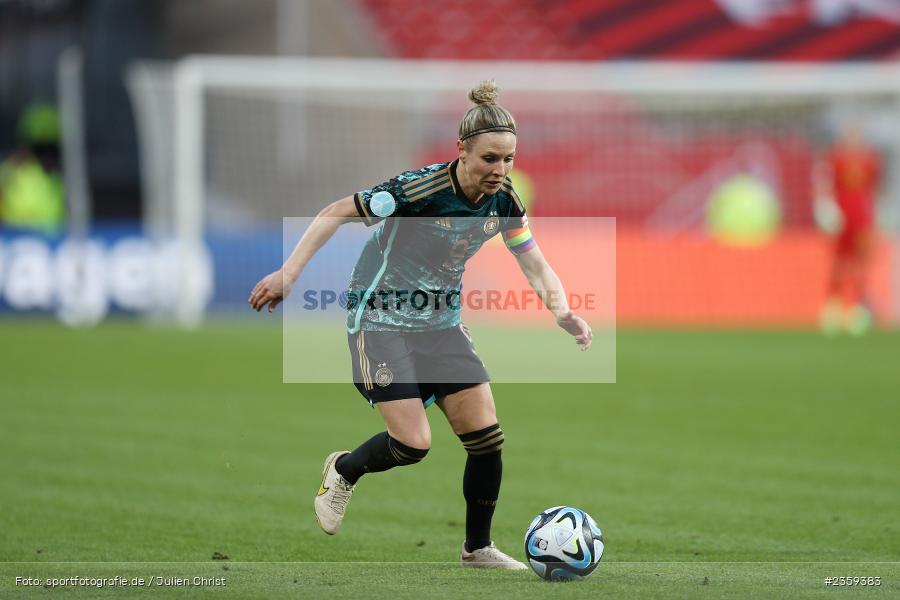 Svenja Huth, Max-Morlock-Stadion, Nürnberg, 12.04.2023, sport, action, Fussball, DFB, FIFA, UEFA, Freundschaftsspiel, BRA, GER, Frauen-Nationalmannschaft, Brasilien, Deutschland - Bild-ID: 2359383