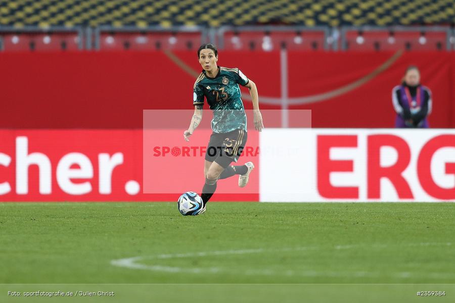Sara Doorsoun, Max-Morlock-Stadion, Nürnberg, 12.04.2023, sport, action, Fussball, DFB, FIFA, UEFA, Freundschaftsspiel, BRA, GER, Frauen-Nationalmannschaft, Brasilien, Deutschland - Bild-ID: 2359384