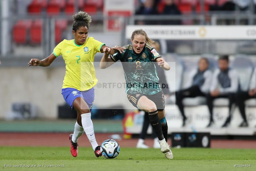 Sydney Lohmann, Max-Morlock-Stadion, Nürnberg, 12.04.2023, sport, action, Fussball, DFB, FIFA, UEFA, Freundschaftsspiel, BRA, GER, Frauen-Nationalmannschaft, Brasilien, Deutschland - Bild-ID: 2359404 Sydney Lohmann, Max-Morlock-Stadion, Nürnberg, 12.04.2023, sport, action, Fussball, DFB, FIFA, UEFA, Freundschaftsspiel, BRA, GER, Frauen-Nationalmannschaft, Brasilien, Deutschland - Bild-ID: 2359404