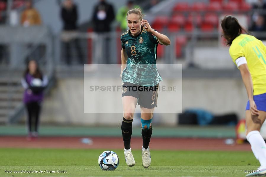 Sydney Lohmann, Max-Morlock-Stadion, Nürnberg, 12.04.2023, sport, action, Fussball, DFB, FIFA, UEFA, Freundschaftsspiel, BRA, GER, Frauen-Nationalmannschaft, Brasilien, Deutschland - Bild-ID: 2359415 Sydney Lohmann, Max-Morlock-Stadion, Nürnberg, 12.04.2023, sport, action, Fussball, DFB, FIFA, UEFA, Freundschaftsspiel, BRA, GER, Frauen-Nationalmannschaft, Brasilien, Deutschland - Bild-ID: 2359415