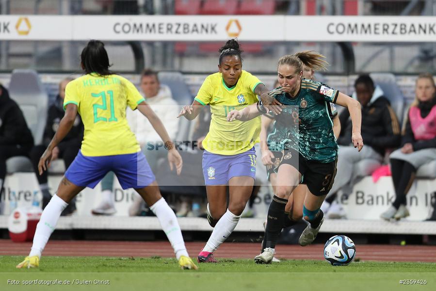 Sydney Lohmann, Max-Morlock-Stadion, Nürnberg, 12.04.2023, sport, action, Fussball, DFB, FIFA, UEFA, Freundschaftsspiel, BRA, GER, Frauen-Nationalmannschaft, Brasilien, Deutschland - Bild-ID: 2359426 Sydney Lohmann, Max-Morlock-Stadion, Nürnberg, 12.04.2023, sport, action, Fussball, DFB, FIFA, UEFA, Freundschaftsspiel, BRA, GER, Frauen-Nationalmannschaft, Brasilien, Deutschland - Bild-ID: 2359426