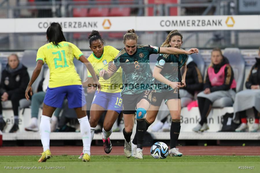 Sydney Lohmann, Max-Morlock-Stadion, Nürnberg, 12.04.2023, sport, action, Fussball, DFB, FIFA, UEFA, Freundschaftsspiel, BRA, GER, Frauen-Nationalmannschaft, Brasilien, Deutschland - Bild-ID: 2359427 Sydney Lohmann, Max-Morlock-Stadion, Nürnberg, 12.04.2023, sport, action, Fussball, DFB, FIFA, UEFA, Freundschaftsspiel, BRA, GER, Frauen-Nationalmannschaft, Brasilien, Deutschland - Bild-ID: 2359427