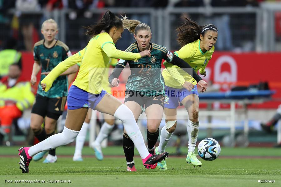Jule Brand, Max-Morlock-Stadion, Nürnberg, 12.04.2023, sport, action, Fussball, DFB, FIFA, UEFA, Freundschaftsspiel, BRA, GER, Frauen-Nationalmannschaft, Brasilien, Deutschland - Bild-ID: 2359431 Jule Brand, Max-Morlock-Stadion, Nürnberg, 12.04.2023, sport, action, Fussball, DFB, FIFA, UEFA, Freundschaftsspiel, BRA, GER, Frauen-Nationalmannschaft, Brasilien, Deutschland - Bild-ID: 2359431