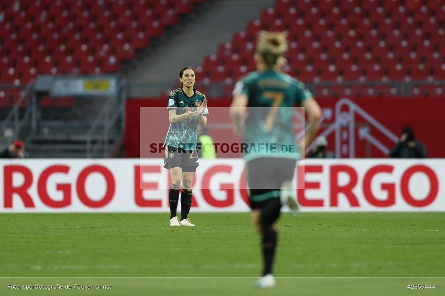 Sara Doorsoun, Max-Morlock-Stadion, Nürnberg, 12.04.2023, sport, action, Fussball, DFB, FIFA, UEFA, Freundschaftsspiel, BRA, GER, Frauen-Nationalmannschaft, Brasilien, Deutschland - Bild-ID: 2359444 Sara Doorsoun, Max-Morlock-Stadion, Nürnberg, 12.04.2023, sport, action, Fussball, DFB, FIFA, UEFA, Freundschaftsspiel, BRA, GER, Frauen-Nationalmannschaft, Brasilien, Deutschland - Bild-ID: 2359444