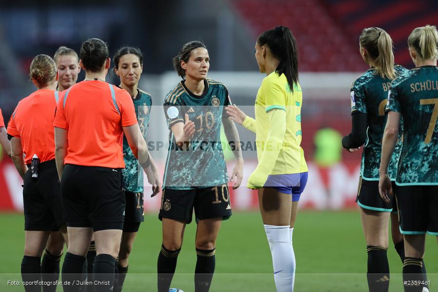 Dzsenifer Marozsán, Max-Morlock-Stadion, Nürnberg, 12.04.2023, sport, action, Fussball, DFB, FIFA, UEFA, Freundschaftsspiel, BRA, GER, Frauen-Nationalmannschaft, Brasilien, Deutschland - Bild-ID: 2359461