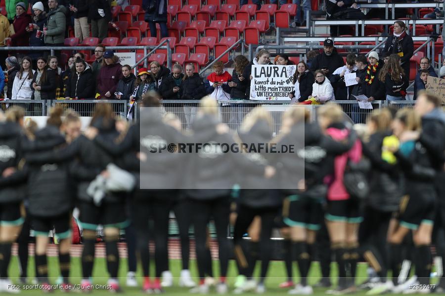 Max-Morlock-Stadion, Nürnberg, 12.04.2023, sport, action, Fussball, DFB, FIFA, UEFA, Freundschaftsspiel, BRA, GER, Frauen-Nationalmannschaft, Brasilien, Deutschland - Bild-ID: 2359477