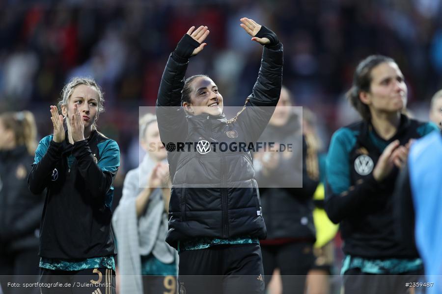 Sara Däbritz, Dzsenifer Marozsán, Max-Morlock-Stadion, Nürnberg, 12.04.2023, sport, action, Fussball, DFB, FIFA, UEFA, Freundschaftsspiel, BRA, GER, Frauen-Nationalmannschaft, Brasilien, Deutschland - Bild-ID: 2359487 Sara Däbritz, Dzsenifer Marozsán, Max-Morlock-Stadion, Nürnberg, 12.04.2023, sport, action, Fussball, DFB, FIFA, UEFA, Freundschaftsspiel, BRA, GER, Frauen-Nationalmannschaft, Brasilien, Deutschland - Bild-ID: 2359487