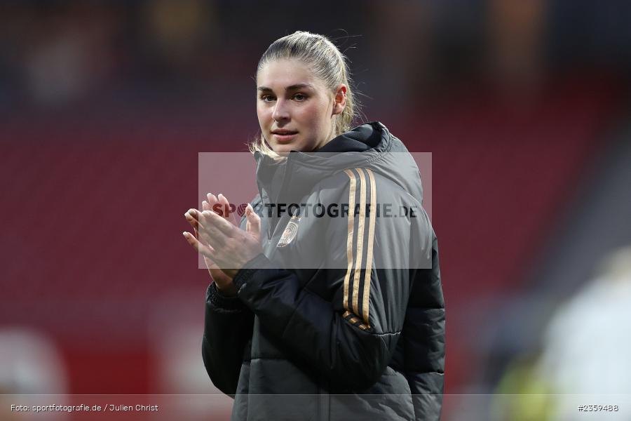 Jule Brand, Max-Morlock-Stadion, Nürnberg, 12.04.2023, sport, action, Fussball, DFB, FIFA, UEFA, Freundschaftsspiel, BRA, GER, Frauen-Nationalmannschaft, Brasilien, Deutschland - Bild-ID: 2359488 Jule Brand, Max-Morlock-Stadion, Nürnberg, 12.04.2023, sport, action, Fussball, DFB, FIFA, UEFA, Freundschaftsspiel, BRA, GER, Frauen-Nationalmannschaft, Brasilien, Deutschland - Bild-ID: 2359488