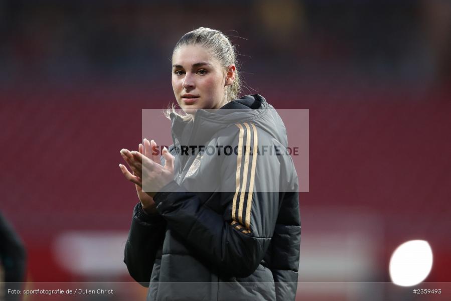 Jule Brand, Max-Morlock-Stadion, Nürnberg, 12.04.2023, sport, action, Fussball, DFB, FIFA, UEFA, Freundschaftsspiel, BRA, GER, Frauen-Nationalmannschaft, Brasilien, Deutschland - Bild-ID: 2359493 Jule Brand, Max-Morlock-Stadion, Nürnberg, 12.04.2023, sport, action, Fussball, DFB, FIFA, UEFA, Freundschaftsspiel, BRA, GER, Frauen-Nationalmannschaft, Brasilien, Deutschland - Bild-ID: 2359493