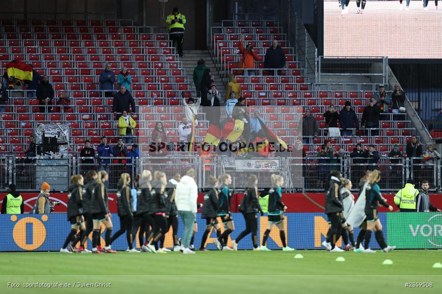 Max-Morlock-Stadion, Nürnberg, 12.04.2023, sport, action, Fussball, DFB, FIFA, UEFA, Freundschaftsspiel, BRA, GER, Frauen-Nationalmannschaft, Brasilien, Deutschland - Bild-ID: 2359508 Max-Morlock-Stadion, Nürnberg, 12.04.2023, sport, action, Fussball, DFB, FIFA, UEFA, Freundschaftsspiel, BRA, GER, Frauen-Nationalmannschaft, Brasilien, Deutschland - Bild-ID: 2359508