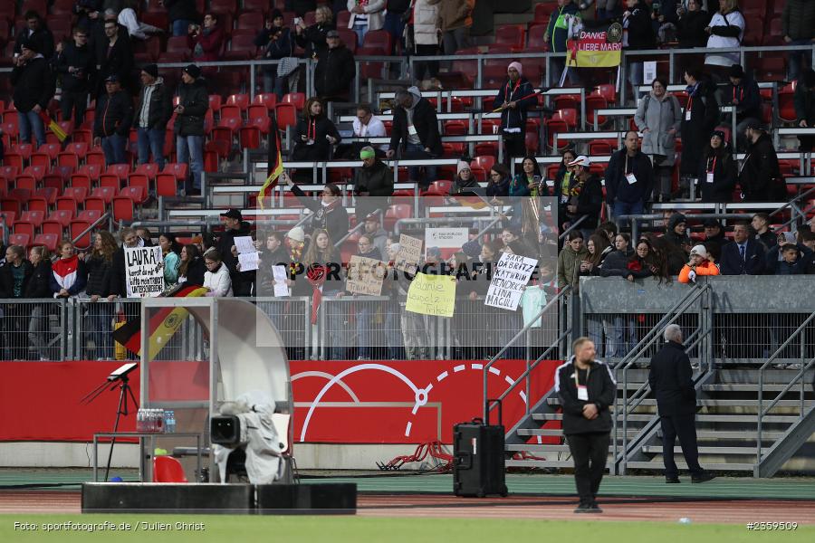 Max-Morlock-Stadion, Nürnberg, 12.04.2023, sport, action, Fussball, DFB, FIFA, UEFA, Freundschaftsspiel, BRA, GER, Frauen-Nationalmannschaft, Brasilien, Deutschland - Bild-ID: 2359509 Max-Morlock-Stadion, Nürnberg, 12.04.2023, sport, action, Fussball, DFB, FIFA, UEFA, Freundschaftsspiel, BRA, GER, Frauen-Nationalmannschaft, Brasilien, Deutschland - Bild-ID: 2359509