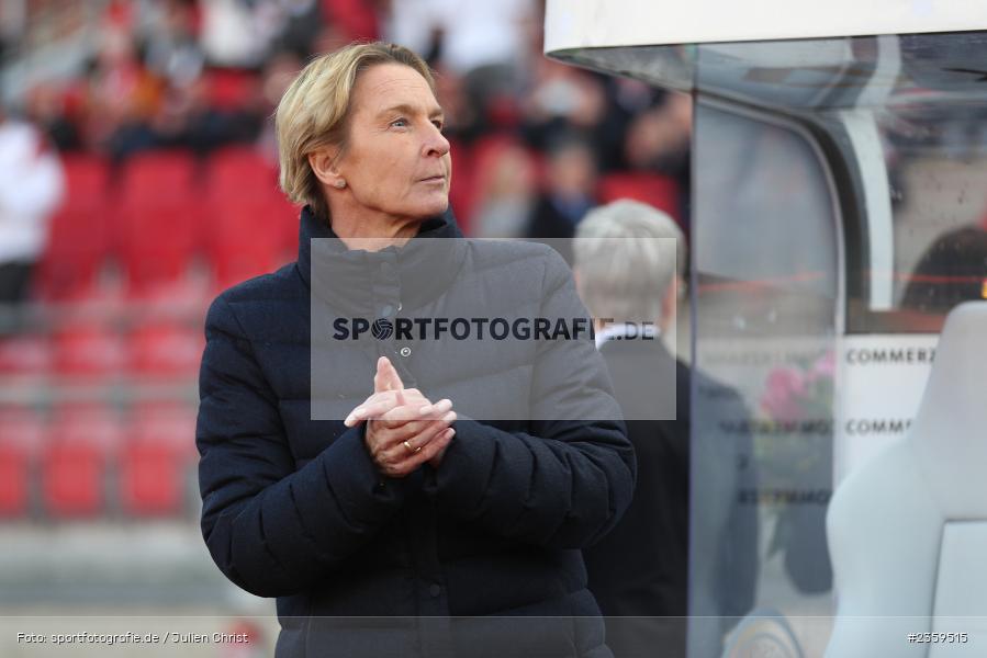 Martina Voss-Tecklenburg, Max-Morlock-Stadion, Nürnberg, 12.04.2023, sport, action, Fussball, DFB, FIFA, UEFA, Freundschaftsspiel, BRA, GER, Frauen-Nationalmannschaft, Brasilien, Deutschland - Bild-ID: 2359515 Martina Voss-Tecklenburg, Max-Morlock-Stadion, Nürnberg, 12.04.2023, sport, action, Fussball, DFB, FIFA, UEFA, Freundschaftsspiel, BRA, GER, Frauen-Nationalmannschaft, Brasilien, Deutschland - Bild-ID: 2359515