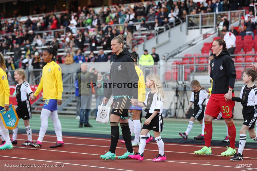 Alexandra Popp, Max-Morlock-Stadion, Nürnberg, 12.04.2023, sport, action, Fussball, DFB, FIFA, UEFA, Freundschaftsspiel, BRA, GER, Frauen-Nationalmannschaft, Brasilien, Deutschland - Bild-ID: 2359527
