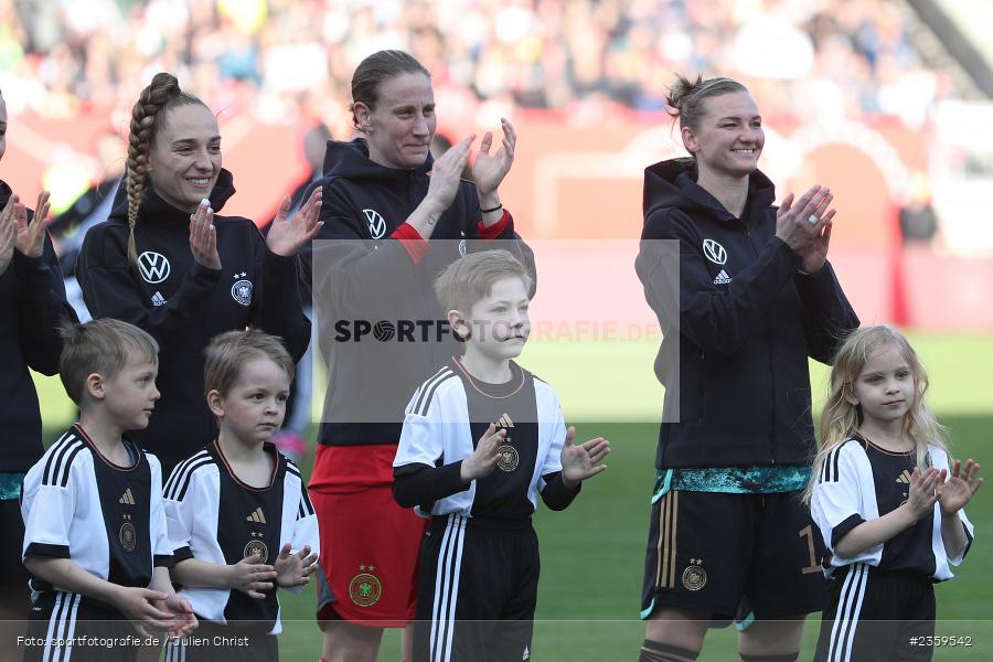 Ann-Katrin Berger, Max-Morlock-Stadion, Nürnberg, 12.04.2023, sport, action, Fussball, DFB, FIFA, UEFA, Freundschaftsspiel, BRA, GER, Frauen-Nationalmannschaft, Brasilien, Deutschland - Bild-ID: 2359542