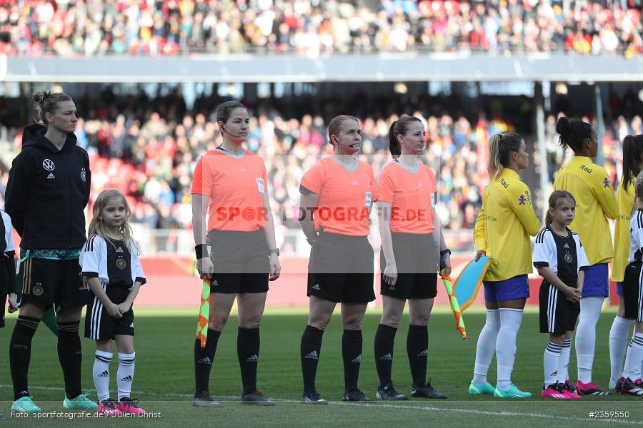 Esther Staubli, Max-Morlock-Stadion, Nürnberg, 12.04.2023, sport, action, Fussball, DFB, FIFA, UEFA, Freundschaftsspiel, BRA, GER, Frauen-Nationalmannschaft, Brasilien, Deutschland - Bild-ID: 2359550