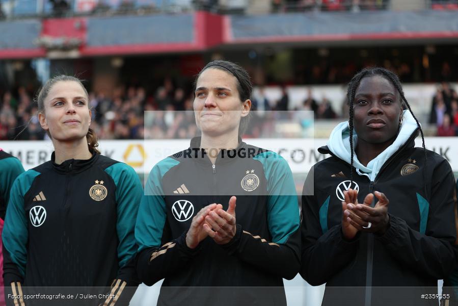 Dzsenifer Marozsán, Max-Morlock-Stadion, Nürnberg, 12.04.2023, sport, action, Fussball, DFB, FIFA, UEFA, Freundschaftsspiel, BRA, GER, Frauen-Nationalmannschaft, Brasilien, Deutschland - Bild-ID: 2359555
