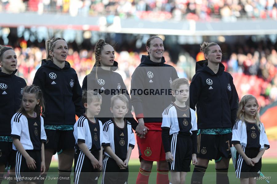 Alexandra Popp, Max-Morlock-Stadion, Nürnberg, 12.04.2023, sport, action, Fussball, DFB, FIFA, UEFA, Freundschaftsspiel, BRA, GER, Frauen-Nationalmannschaft, Brasilien, Deutschland - Bild-ID: 2359557