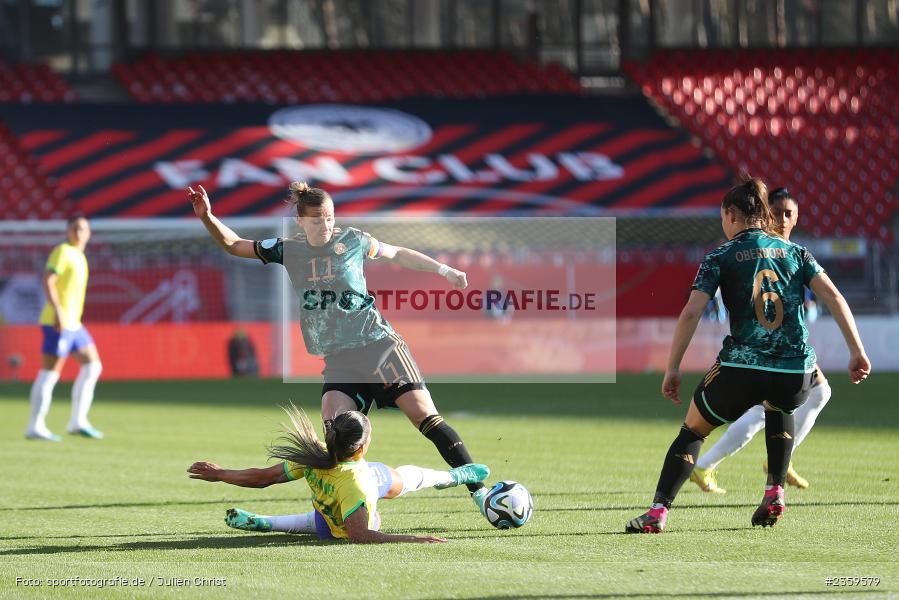 Alexandra Popp, Max-Morlock-Stadion, Nürnberg, 12.04.2023, sport, action, Fussball, DFB, FIFA, UEFA, Freundschaftsspiel, BRA, GER, Frauen-Nationalmannschaft, Brasilien, Deutschland - Bild-ID: 2359579