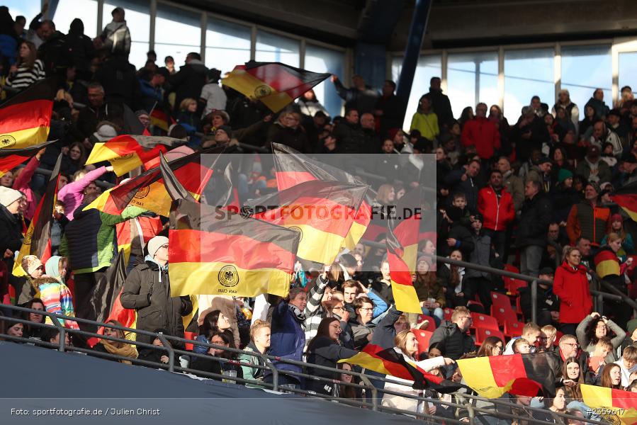 Max-Morlock-Stadion, Nürnberg, 12.04.2023, sport, action, Fussball, DFB, FIFA, UEFA, Freundschaftsspiel, BRA, GER, Frauen-Nationalmannschaft, Brasilien, Deutschland - Bild-ID: 2359617