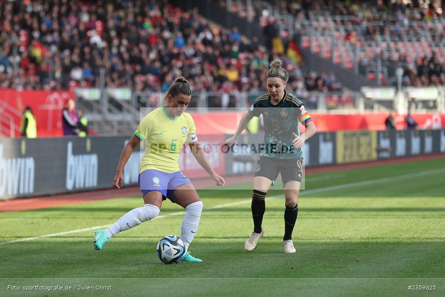 Tamires Britto, Max-Morlock-Stadion, Nürnberg, 12.04.2023, sport, action, Fussball, DFB, FIFA, UEFA, Freundschaftsspiel, BRA, GER, Frauen-Nationalmannschaft, Brasilien, Deutschland - Bild-ID: 2359625