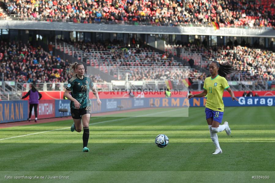 Sarai Linder, Max-Morlock-Stadion, Nürnberg, 12.04.2023, sport, action, Fussball, DFB, FIFA, UEFA, Freundschaftsspiel, BRA, GER, Frauen-Nationalmannschaft, Brasilien, Deutschland - Bild-ID: 2359630 Sarai Linder, Max-Morlock-Stadion, Nürnberg, 12.04.2023, sport, action, Fussball, DFB, FIFA, UEFA, Freundschaftsspiel, BRA, GER, Frauen-Nationalmannschaft, Brasilien, Deutschland - Bild-ID: 2359630