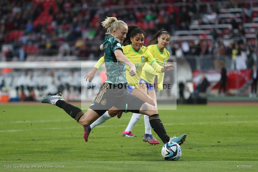 Lea Schüller, Max-Morlock-Stadion, Nürnberg, 12.04.2023, sport, action, Fussball, DFB, FIFA, UEFA, Freundschaftsspiel, BRA, GER, Frauen-Nationalmannschaft, Brasilien, Deutschland - Bild-ID: 2359667