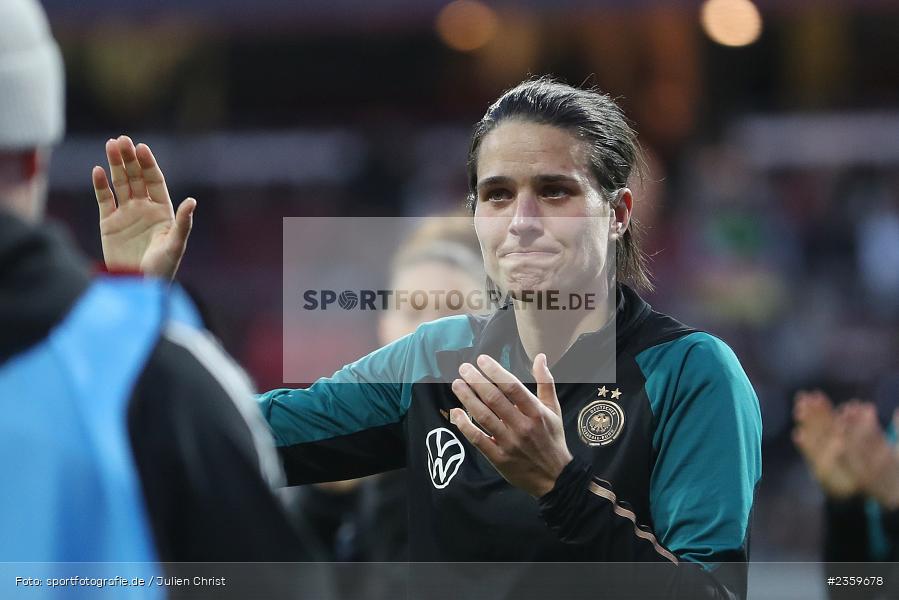 Dzsenifer Marozsán, Max-Morlock-Stadion, Nürnberg, 12.04.2023, sport, action, Fussball, DFB, FIFA, UEFA, Freundschaftsspiel, BRA, GER, Frauen-Nationalmannschaft, Brasilien, Deutschland - Bild-ID: 2359678