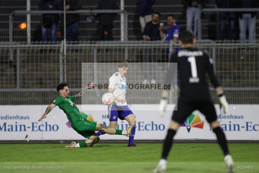 Benedict Laverty, Stadion am Schönbusch, Aschaffenburg, 14.04.2023, sport, action, Fussball, BFV, 32. Spieltag, Regionalliga Bayern, ANS, SVA, SpVgg Ansbach, SV Viktoria Aschaffenburg - Bild-ID: 2359975