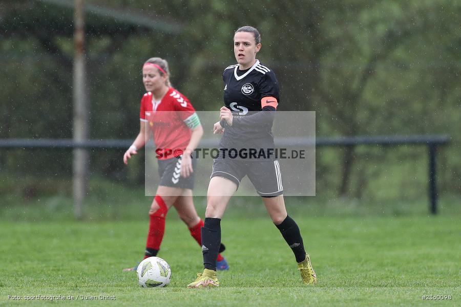 Sina Meier, Sportgelände, Karsbach, 15.04.2023, sport, action, Fussball, BFV, Frauen Landesliga Nord, 15. Spieltag, SGV, FCK, SGV Nürnberg-Fürth, FC Karsbach - Bild-ID: 2360098 Sina Meier, Sportgelände, Karsbach, 15.04.2023, sport, action, Fussball, BFV, Frauen Landesliga Nord, 15. Spieltag, SGV, FCK, SGV Nürnberg-Fürth, FC Karsbach - Bild-ID: 2360098