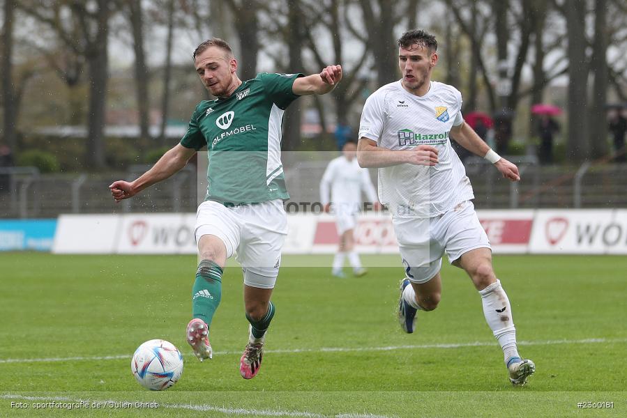 Felix Schwarzholz, Willy-Sachs-Stadion, Schweinfurt, 15.04.2023, sport, action, Fussball, BFV, 32. Spieltag, Regionalliga Bayern, FCP, FCS, FC Pipinsried, 1. FC Schweinfurt - Bild-ID: 2360181