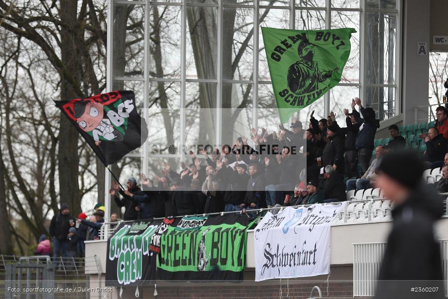 Zuschauer, Bambule Crew, Green Boyz, Willy-Sachs-Stadion, Schweinfurt, 15.04.2023, sport, action, Fussball, BFV, 32. Spieltag, Regionalliga Bayern, FCP, FCS, FC Pipinsried, 1. FC Schweinfurt - Bild-ID: 2360207
