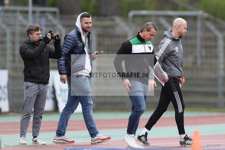Marc Reitmaier, Willy-Sachs-Stadion, Schweinfurt, 15.04.2023, sport, action, Fussball, BFV, 32. Spieltag, Regionalliga Bayern, FCP, FCS, FC Pipinsried, 1. FC Schweinfurt - Bild-ID: 2360253