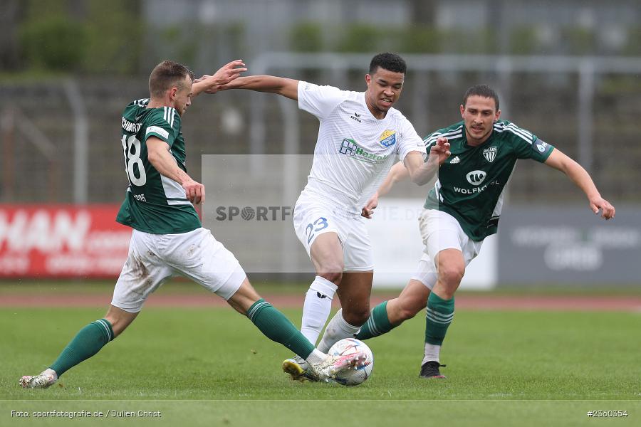 Ahanna Francis Agbowo, Willy-Sachs-Stadion, Schweinfurt, 15.04.2023, sport, action, Fussball, BFV, 32. Spieltag, Regionalliga Bayern, FCP, FCS, FC Pipinsried, 1. FC Schweinfurt - Bild-ID: 2360354