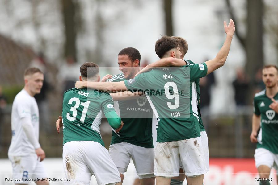 Benjamin Hadžić, Willy-Sachs-Stadion, Schweinfurt, 15.04.2023, sport, action, Fussball, BFV, 32. Spieltag, Regionalliga Bayern, FCP, FCS, FC Pipinsried, 1. FC Schweinfurt - Bild-ID: 2360408