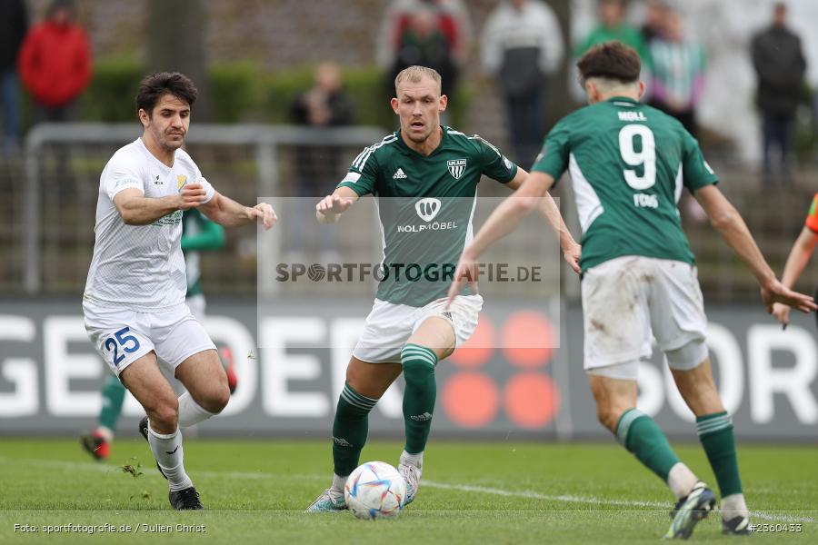 Benjamin Hadžić, Willy-Sachs-Stadion, Schweinfurt, 15.04.2023, sport, action, Fussball, BFV, 32. Spieltag, Regionalliga Bayern, FCP, FCS, FC Pipinsried, 1. FC Schweinfurt - Bild-ID: 2360433
