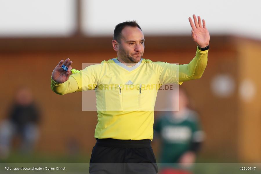 Schiedsrichter, Sportgelände, Duttenbrunn, 19.04.2023, sport, action, Fussball, BFV, Kreisliga Würzburg, 24. Spieltag, HOM, TSV, TSV Homburg, TSV Duttenbrunn - Bild-ID: 2360947