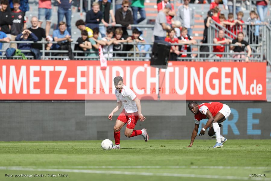 Dardan Karimani, AKON Arena, Würzburg, 22.04.2023, sport, action, Fussball, BFV, Regionalliga Bayern, 33. Spieltag, SVH, FWK, SV Heimstetten, FC Würzburger Kickers - Bild-ID: 2361248 Dardan Karimani, AKON Arena, Würzburg, 22.04.2023, sport, action, Fussball, BFV, Regionalliga Bayern, 33. Spieltag, SVH, FWK, SV Heimstetten, FC Würzburger Kickers - Bild-ID: 2361248