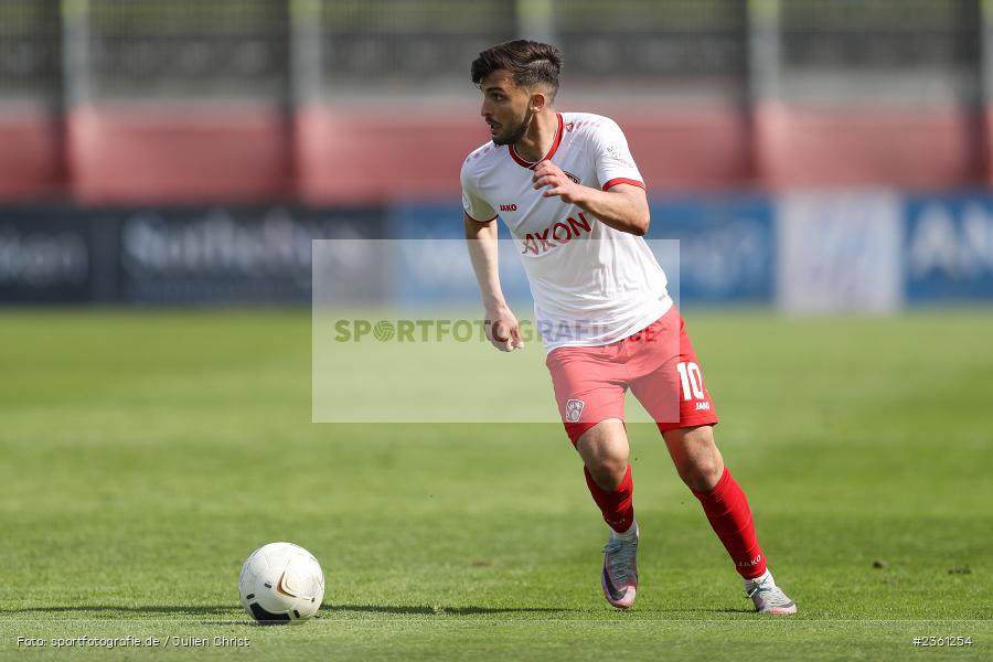 Dardan Karimani, AKON Arena, Würzburg, 22.04.2023, sport, action, Fussball, BFV, Regionalliga Bayern, 33. Spieltag, SVH, FWK, SV Heimstetten, FC Würzburger Kickers - Bild-ID: 2361254 Dardan Karimani, AKON Arena, Würzburg, 22.04.2023, sport, action, Fussball, BFV, Regionalliga Bayern, 33. Spieltag, SVH, FWK, SV Heimstetten, FC Würzburger Kickers - Bild-ID: 2361254