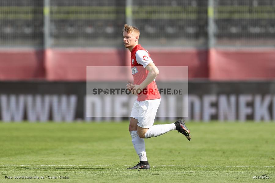 Sam Zander, AKON Arena, Würzburg, 22.04.2023, sport, action, Fussball, BFV, Regionalliga Bayern, 33. Spieltag, SVH, FWK, SV Heimstetten, FC Würzburger Kickers - Bild-ID: 2361256 Sam Zander, AKON Arena, Würzburg, 22.04.2023, sport, action, Fussball, BFV, Regionalliga Bayern, 33. Spieltag, SVH, FWK, SV Heimstetten, FC Würzburger Kickers - Bild-ID: 2361256