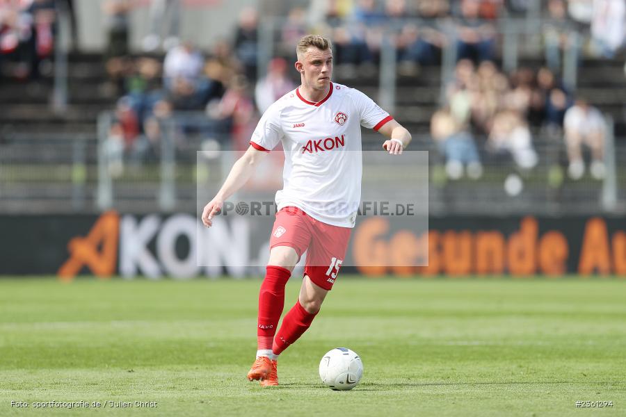 Felix Göttlicher, AKON Arena, Würzburg, 22.04.2023, sport, action, Fussball, BFV, Regionalliga Bayern, 33. Spieltag, SVH, FWK, SV Heimstetten, FC Würzburger Kickers - Bild-ID: 2361294