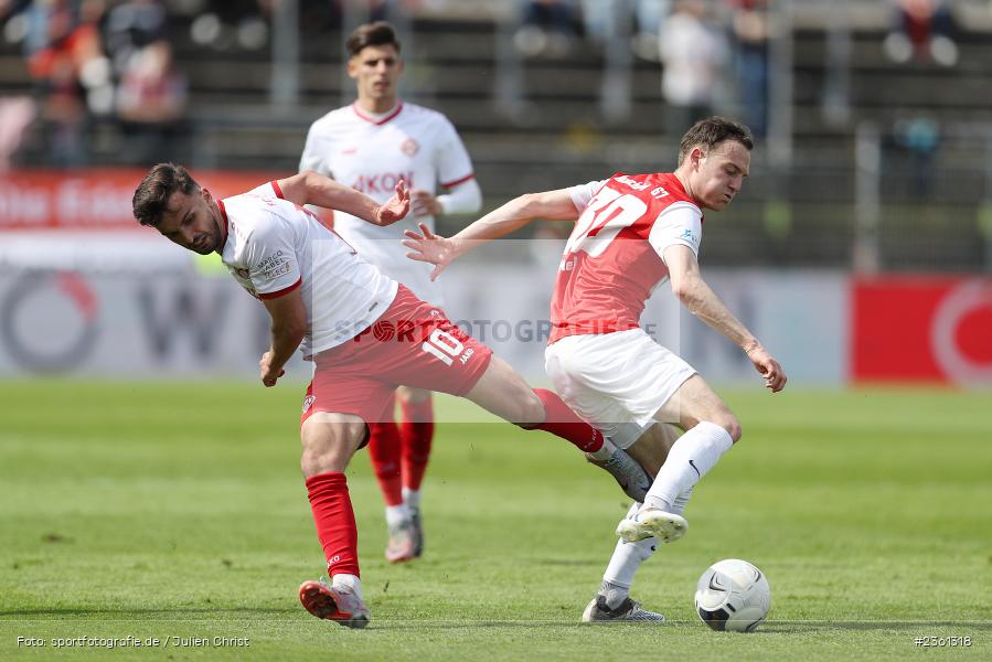 Valentin Micheli, AKON Arena, Würzburg, 22.04.2023, sport, action, Fussball, BFV, Regionalliga Bayern, 33. Spieltag, SVH, FWK, SV Heimstetten, FC Würzburger Kickers - Bild-ID: 2361318 Valentin Micheli, AKON Arena, Würzburg, 22.04.2023, sport, action, Fussball, BFV, Regionalliga Bayern, 33. Spieltag, SVH, FWK, SV Heimstetten, FC Würzburger Kickers - Bild-ID: 2361318