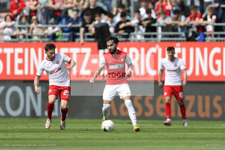 Reza Sakhi Zada, AKON Arena, Würzburg, 22.04.2023, sport, action, Fussball, BFV, Regionalliga Bayern, 33. Spieltag, SVH, FWK, SV Heimstetten, FC Würzburger Kickers - Bild-ID: 2361342