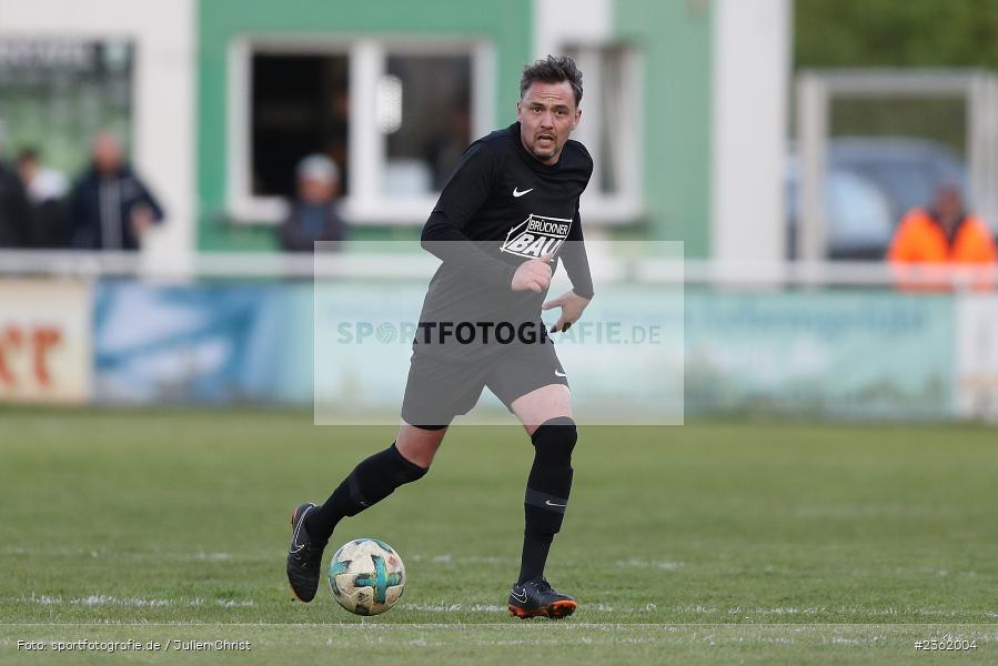 Jens Fromm, Sportgelände, Karlstadt, 26.04.2023, sport, action, Fussball, BFV, Kreisliga Würzburg, 25. Spieltag, FVGS, FVK, FV Gemünden/Seifriedsburg, FV Karlstadt - Bild-ID: 2362004 Jens Fromm, Sportgelände, Karlstadt, 26.04.2023, sport, action, Fussball, BFV, Kreisliga Würzburg, 25. Spieltag, FVGS, FVK, FV Gemünden/Seifriedsburg, FV Karlstadt - Bild-ID: 2362004