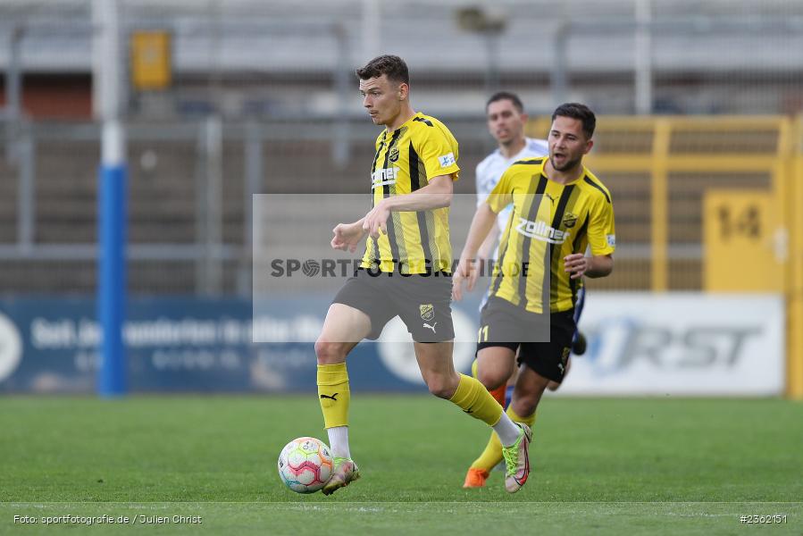 Lukas Schröder, Stadion am Schönbusch, Aschaffenburg, 28.04.2023, sport, action, Fussball, BFV, 34. Spieltag, Regionalliga Bayern, DJK, SVA, DJK Vilzing, SV Viktoria Aschaffenburg - Bild-ID: 2362151